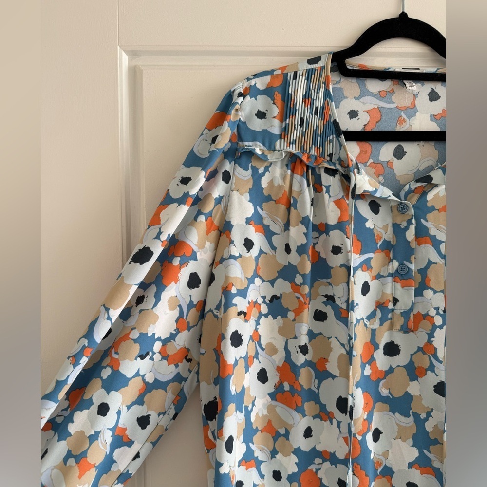 Joie Long Sleeve Floral White, Blue, and Orange Blouse Size Large - Picture 2 of 5